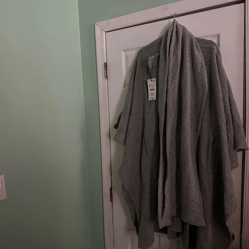 ZARA ALPACA BLEND CAPE COAT WITH SCARF ZW COLLECTION, size MEDIUM, NWT - Picture 12 of 13